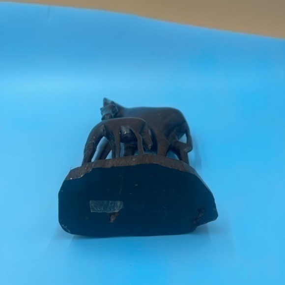 Hand Carved Giraffe and Baby Wood Sculpture - Picture 3 of 3